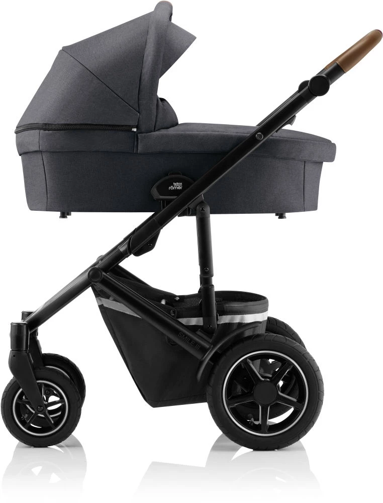 Britax Römer 2023 SMILE III Babywanne Midnight Grey 3 Britax Römer 2023 SMILE III Babywanne Midnight Grey