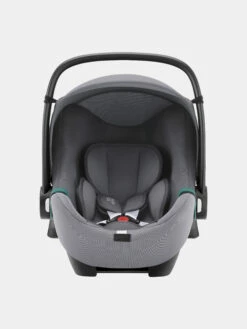 Britax Römer Britax Baby Safe 3 I-Size Frost Grey + Base Flex -Kinderwagen Verkäufe 2024 BABY SAFE 3 i SIZE FrostGrey 03 2021 72dpi 2000x2000