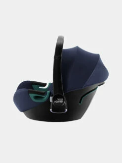 Britax Römer Britax Baby Safe ISense Indigo Blue -Kinderwagen Verkäufe 2024 BABY SAFE iSENSE IndigoBlue 01 2021 72dpi 2000x2000